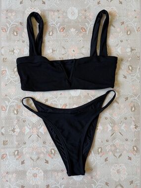 L*Space Ribbed Lee Lee Bikini Top and Ribbed Jay Bikini Bottom - Size L